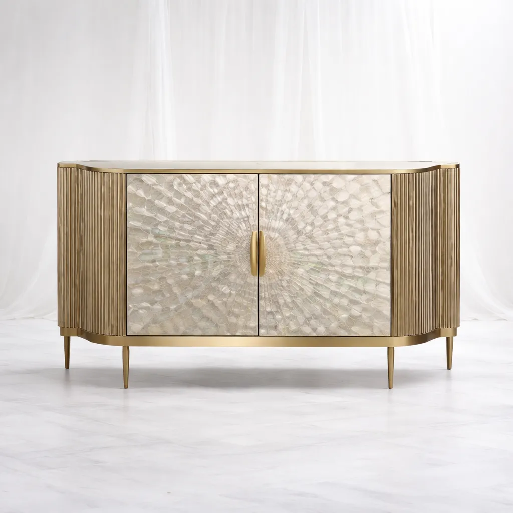 [Co-077] Vintage Voyager Cabinet