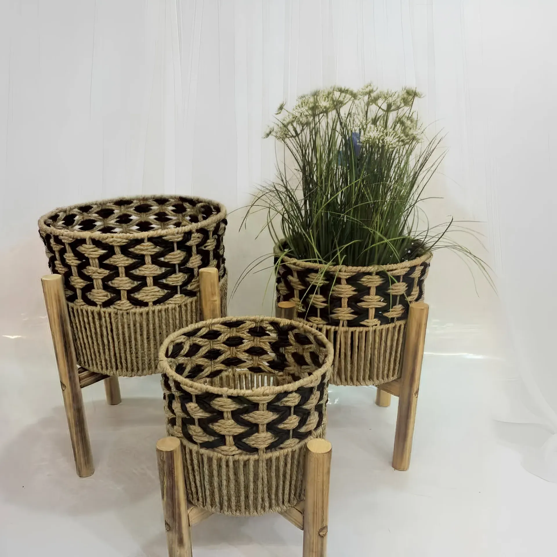 Cairo Regal Weave Planter Set