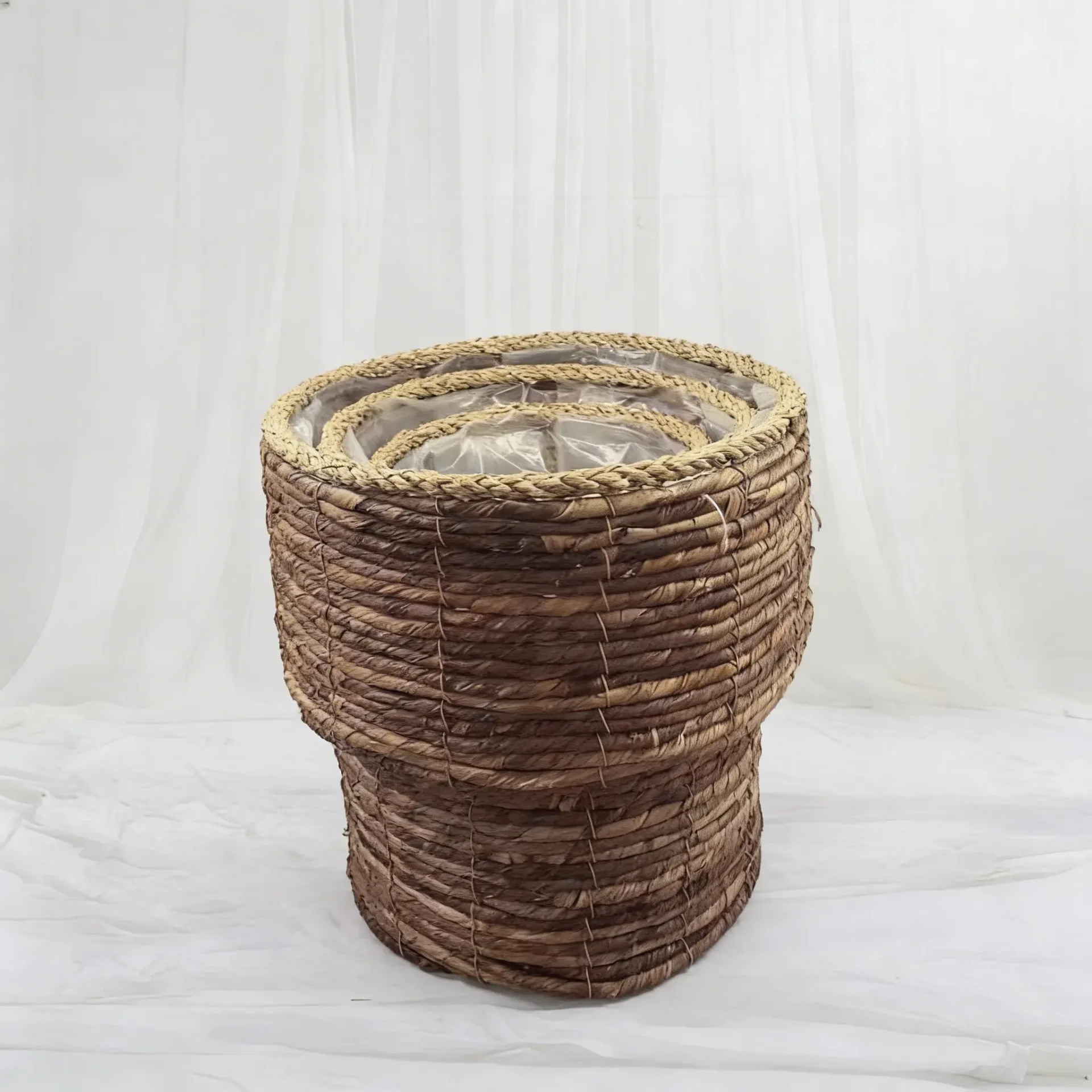 Sahara Spiral Weave Planter