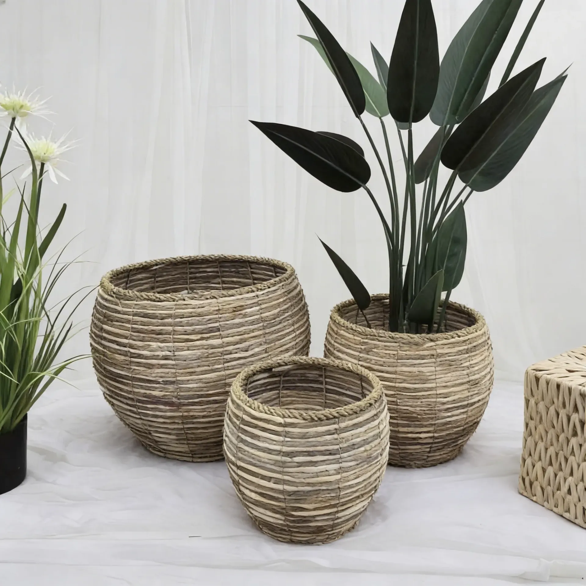 [RVP-324] Tuscany Heritage Weave Planters