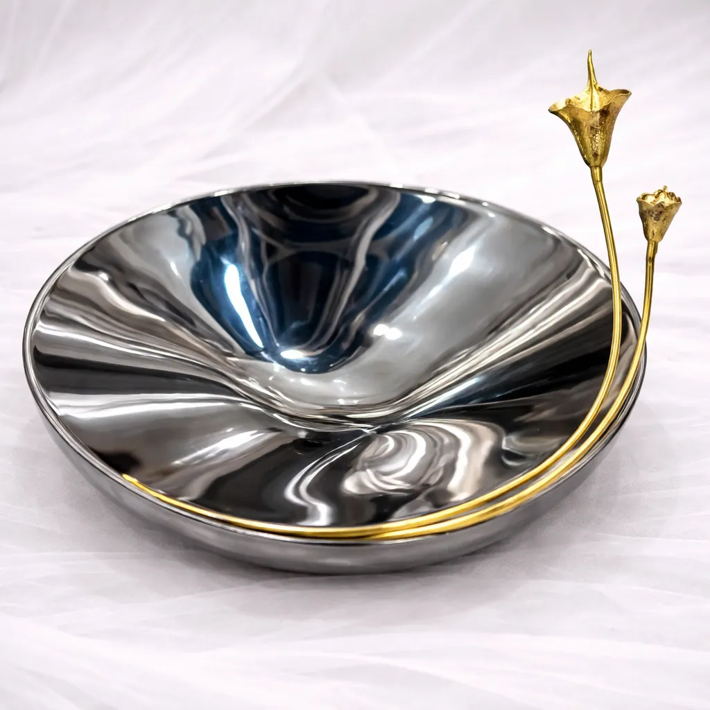 Aurum Arc Serving Bowl