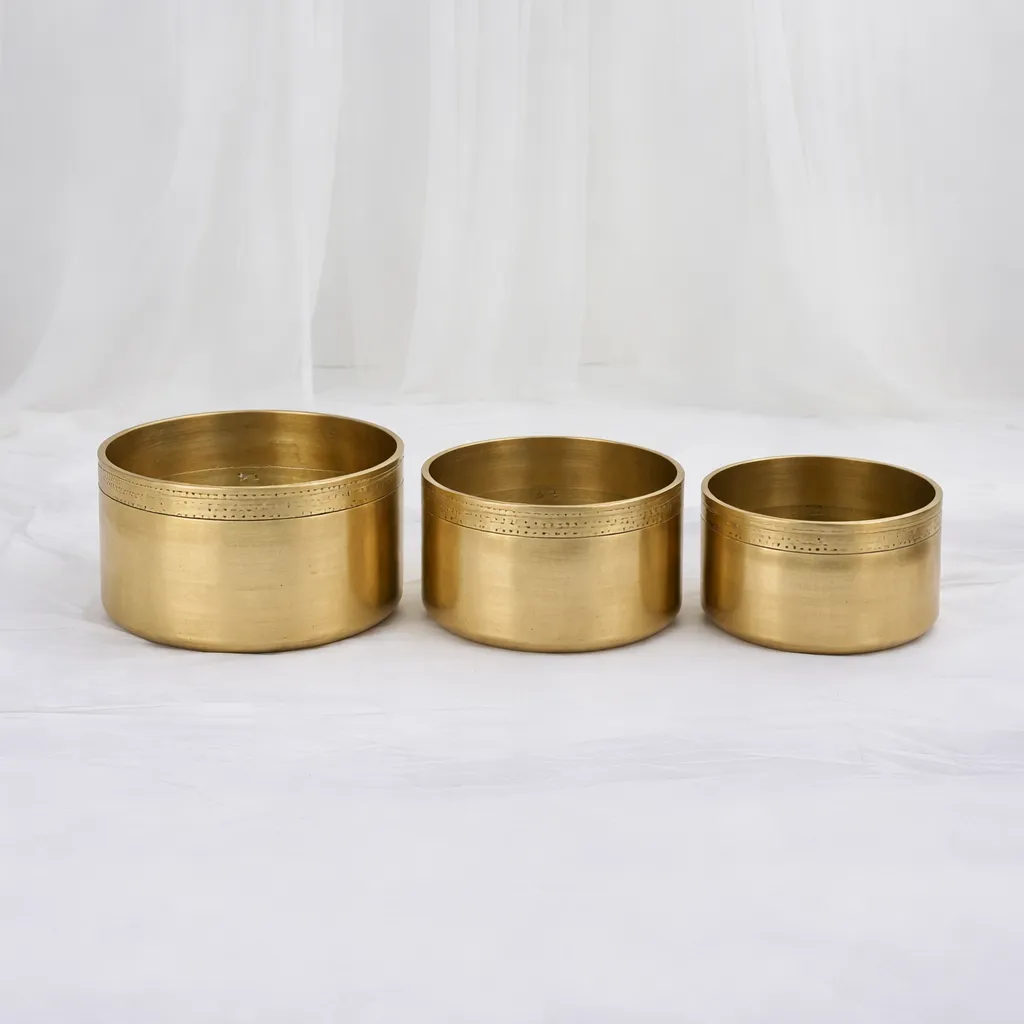 [P-1088] Brass Planters