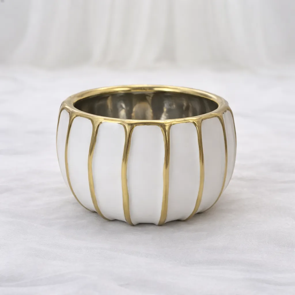 [P-1095] Elegant White and Gold Planter