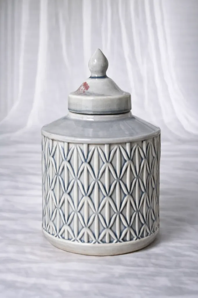 [V-1137] Brynora (S: 59*40*37)