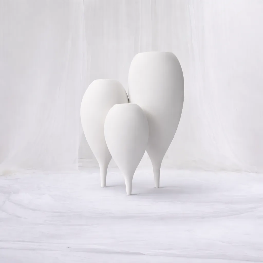 Ivory Pillar Vessel