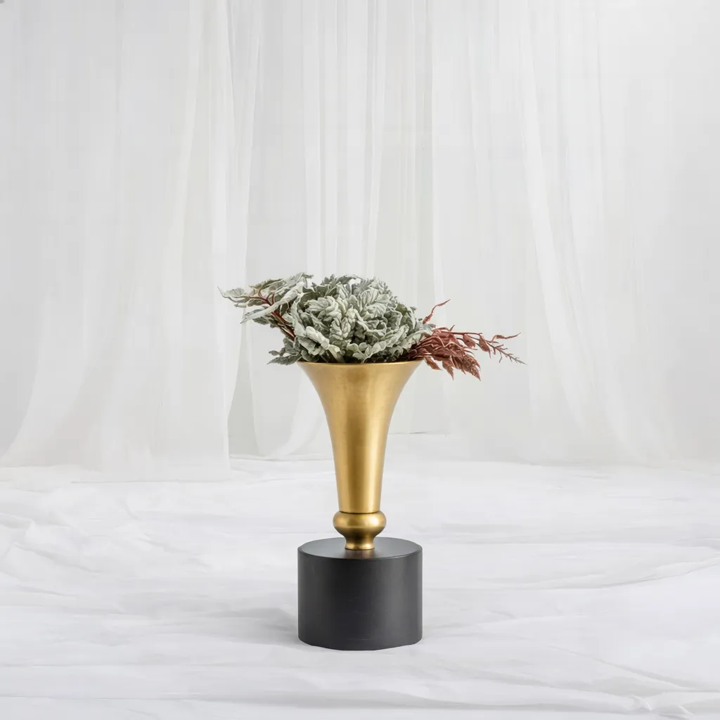 The Regal Bloom Display