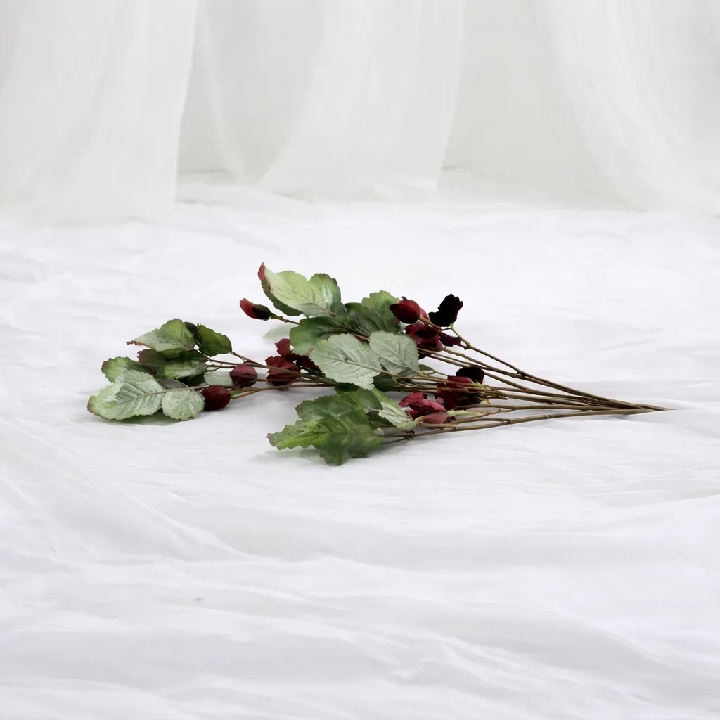 [SF-1431] Winterberry Woodland