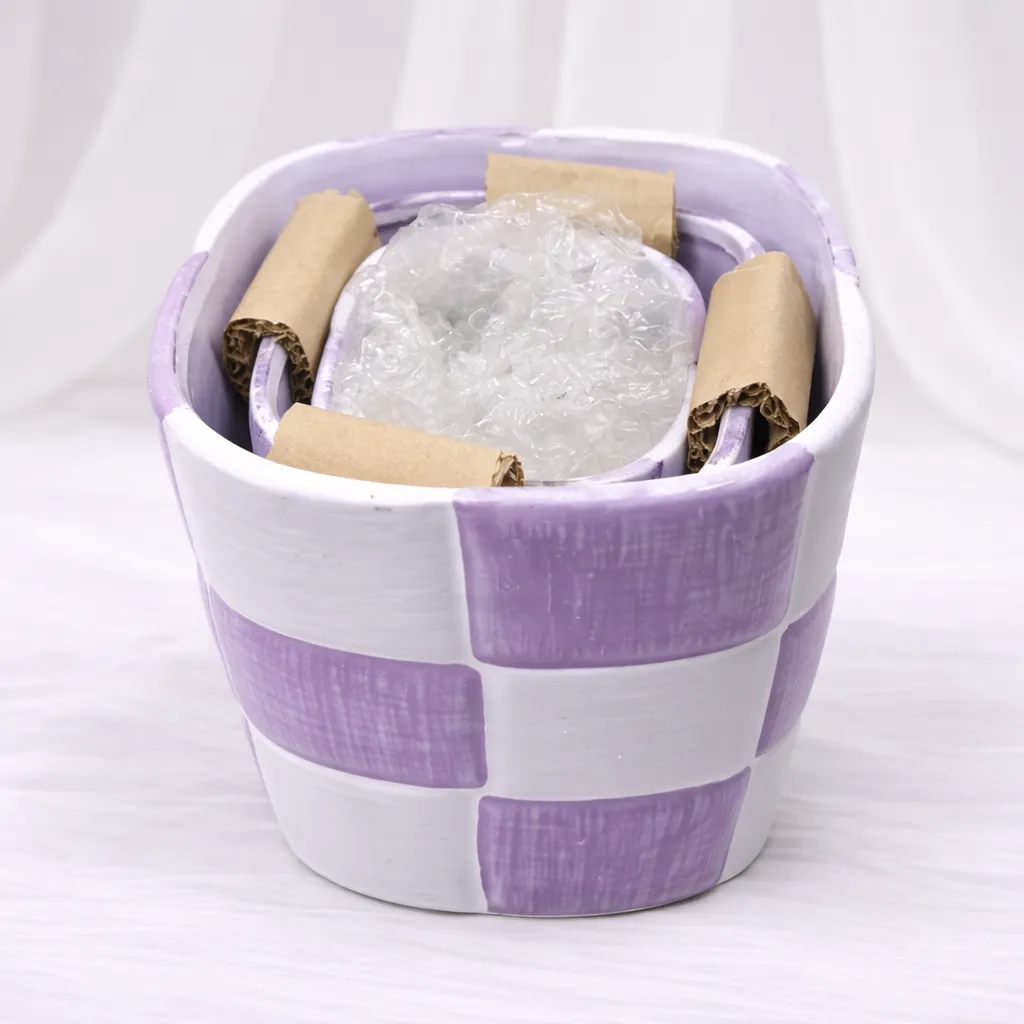 [P-1127] Lavender Basket Pot