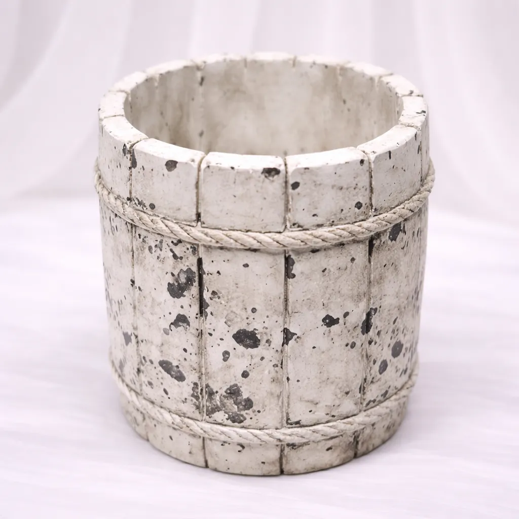 [P-1148] Vintage Barrel Planter