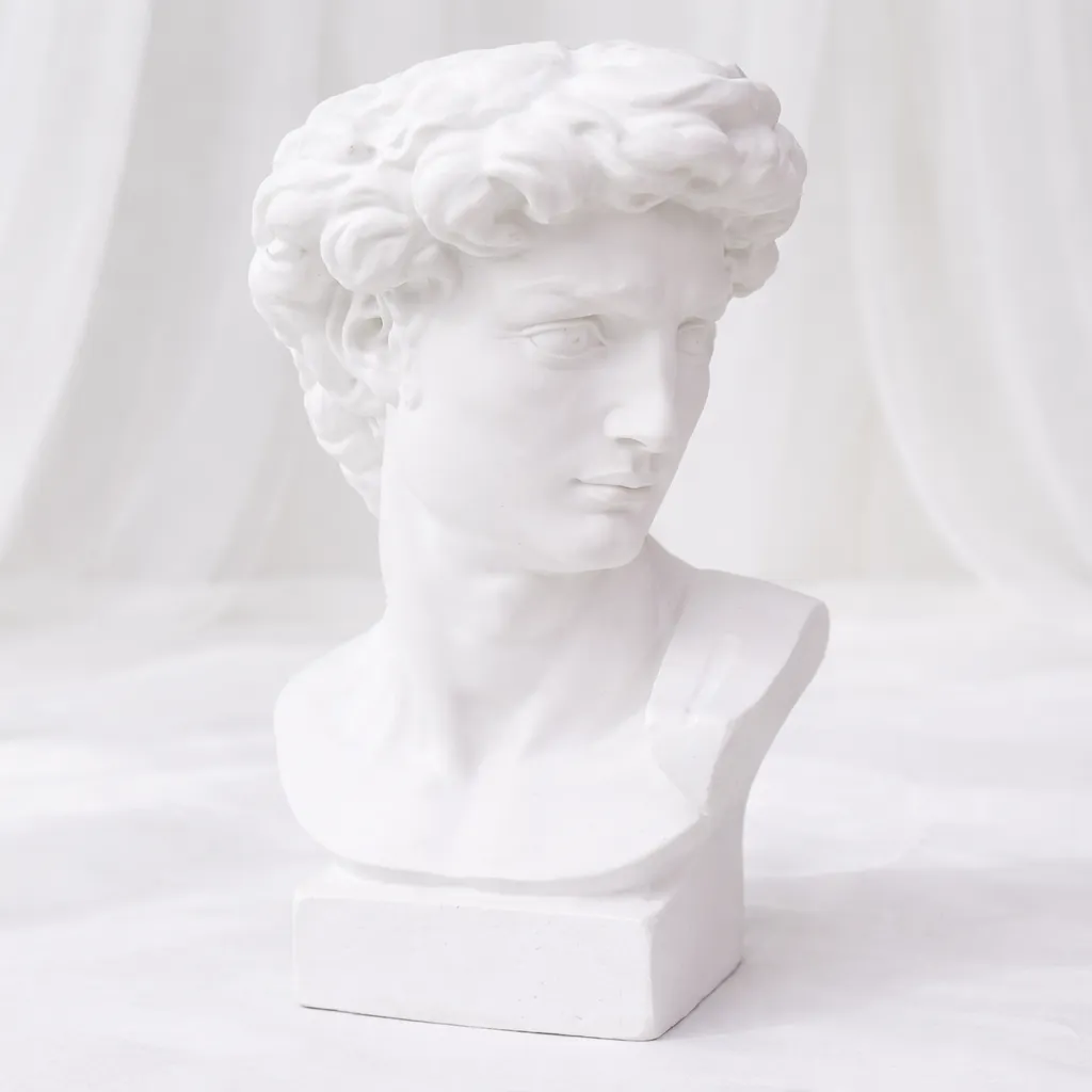 [S-873] Classic Ivory Bust