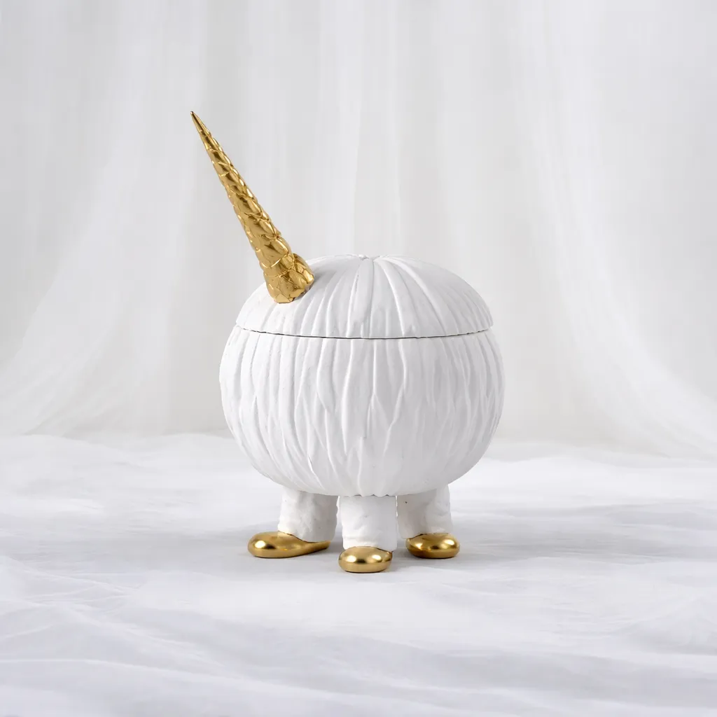 Golden Horn Vessel