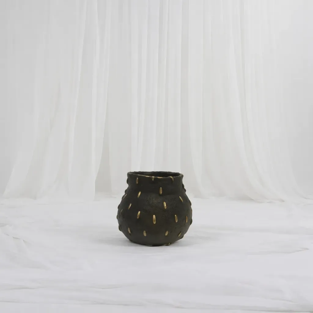 Matte Black Rustic Pot Vase