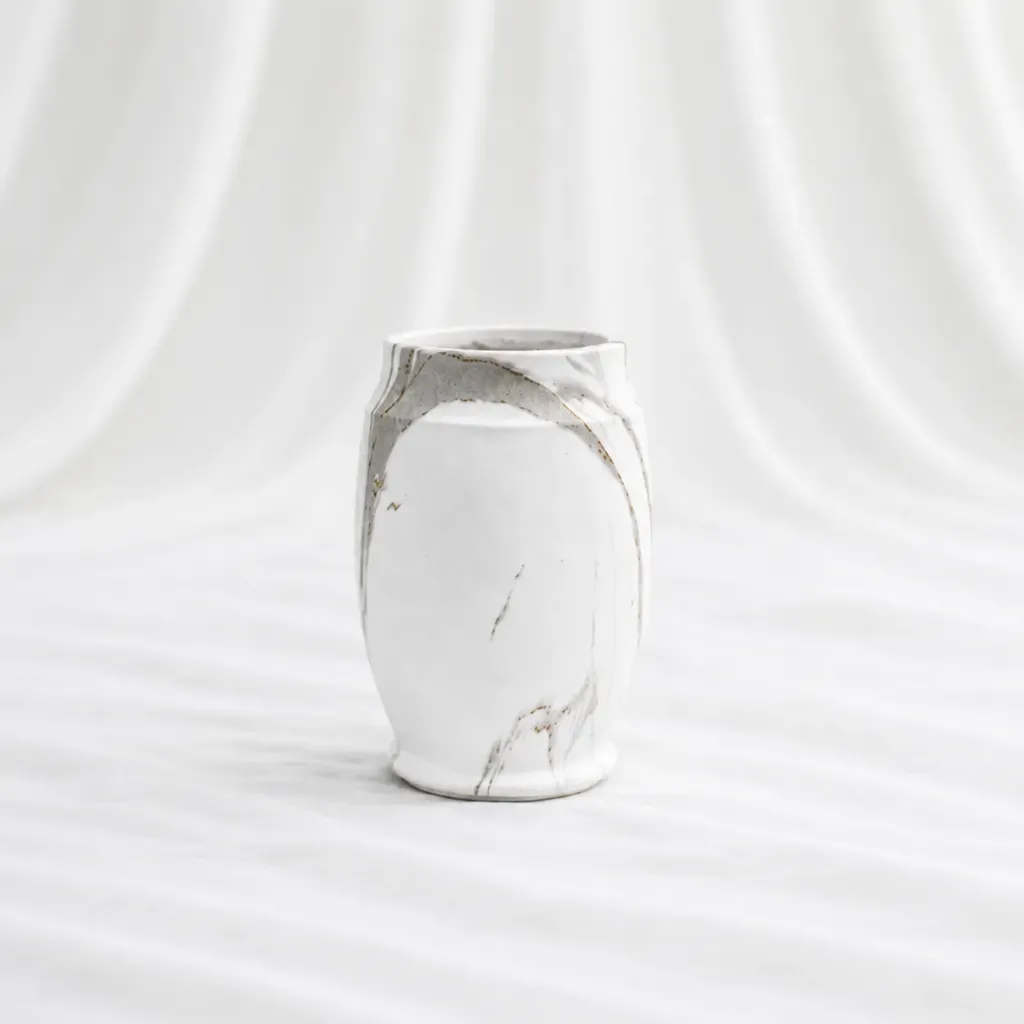 [V-1178-S] Ivory Aura Sculpted Vase Collection (S)