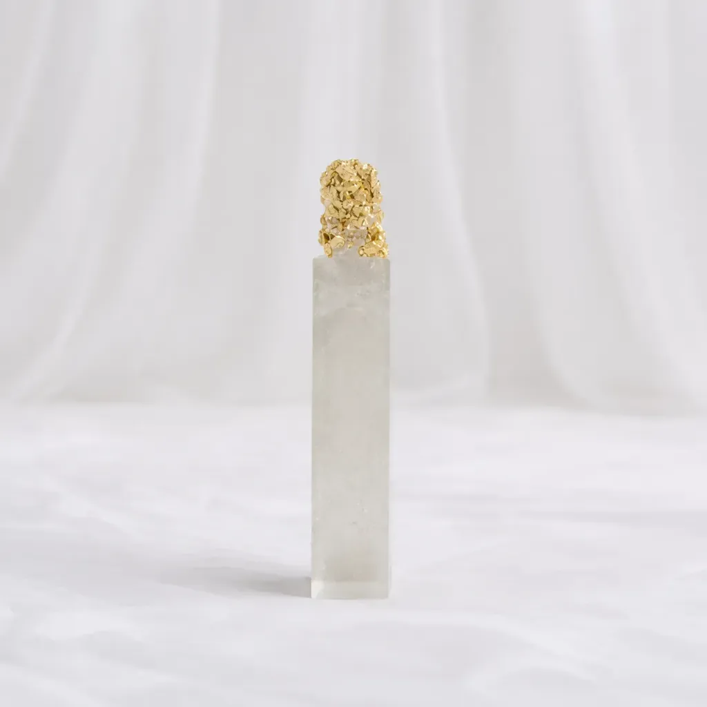 [Cs-471-S] Gilded Crystal Spires (S)