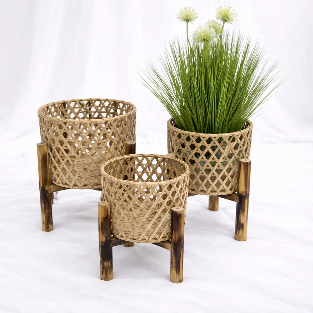 [RVP-327-S] Verona Garden Planter (S)