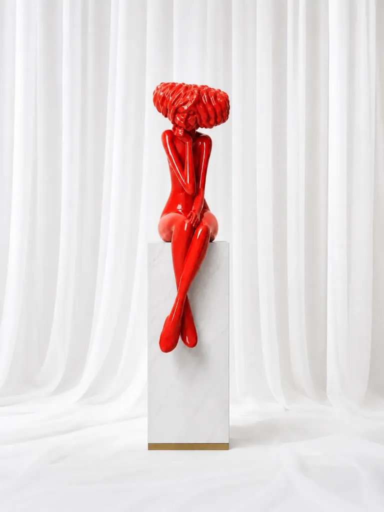 Scarlet Muse (L: 350*480*1200 mm)