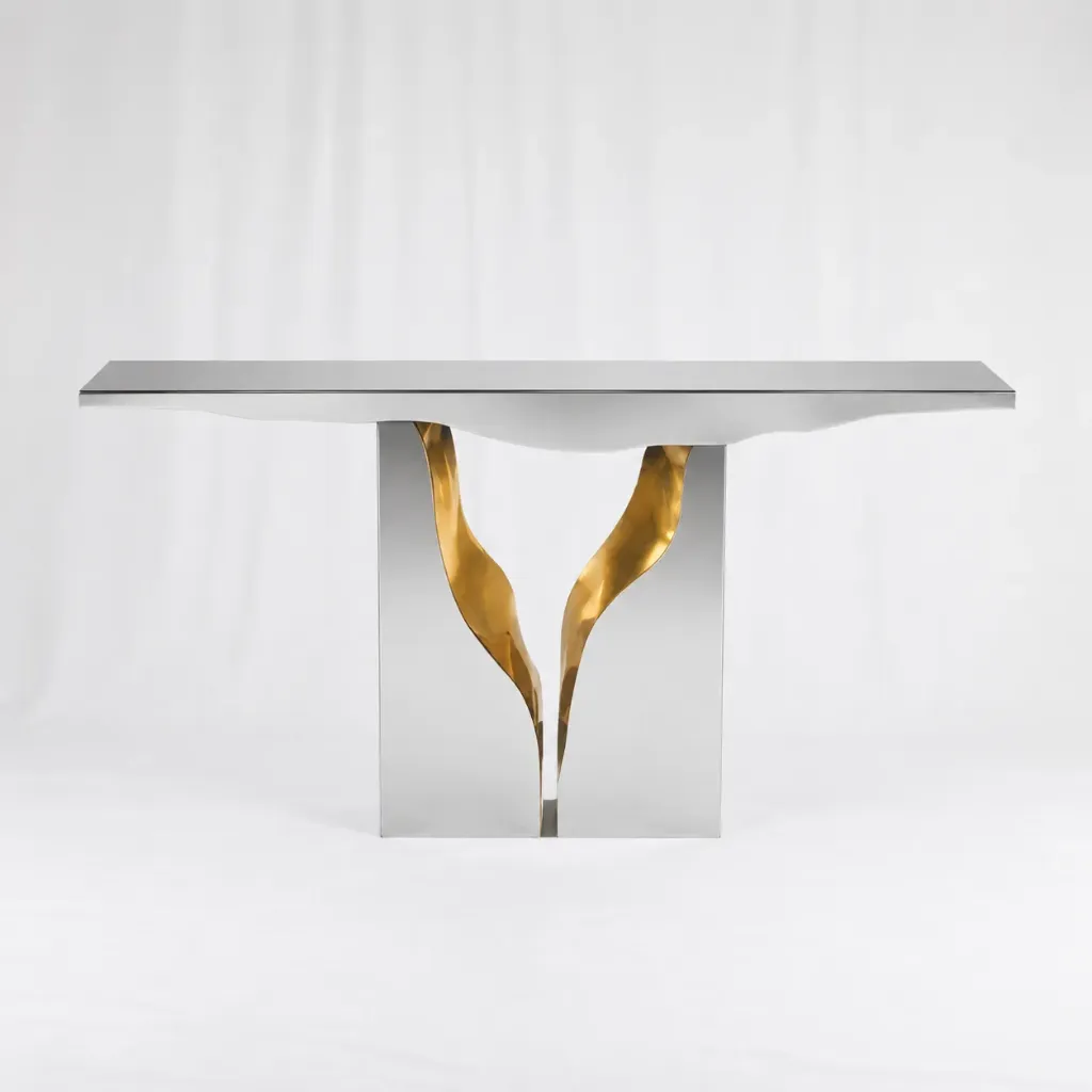 Aurora Wing Console