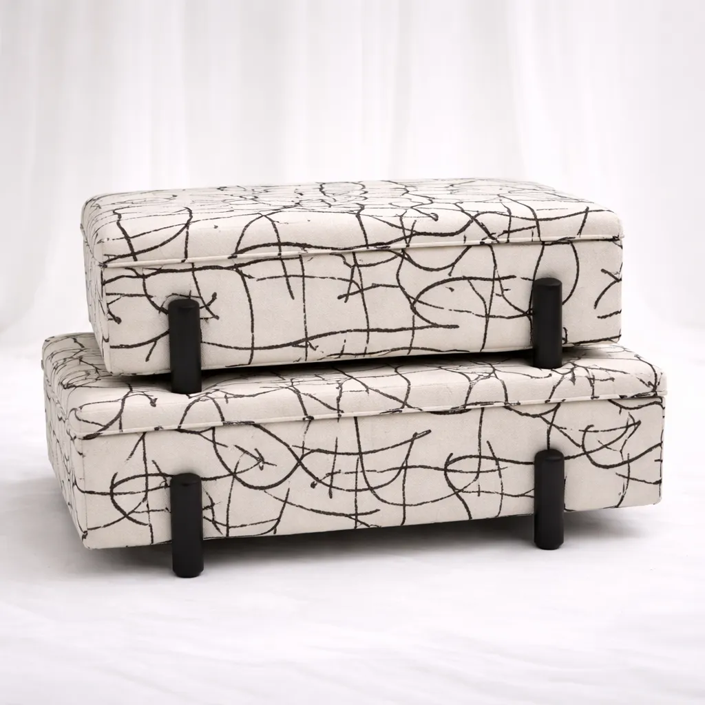 Monarch Signature (M)